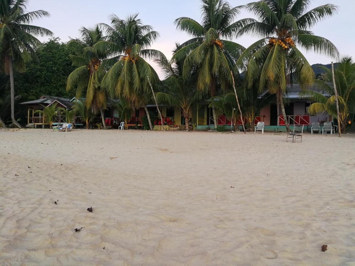 Rainbow Tioman Cottage Kampong Juara المظهر الخارجي الصورة