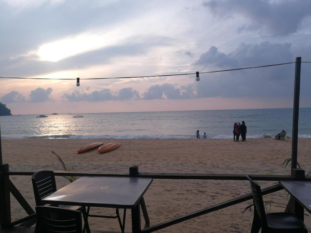 Rainbow Tioman Cottage Kampong Juara المظهر الخارجي الصورة