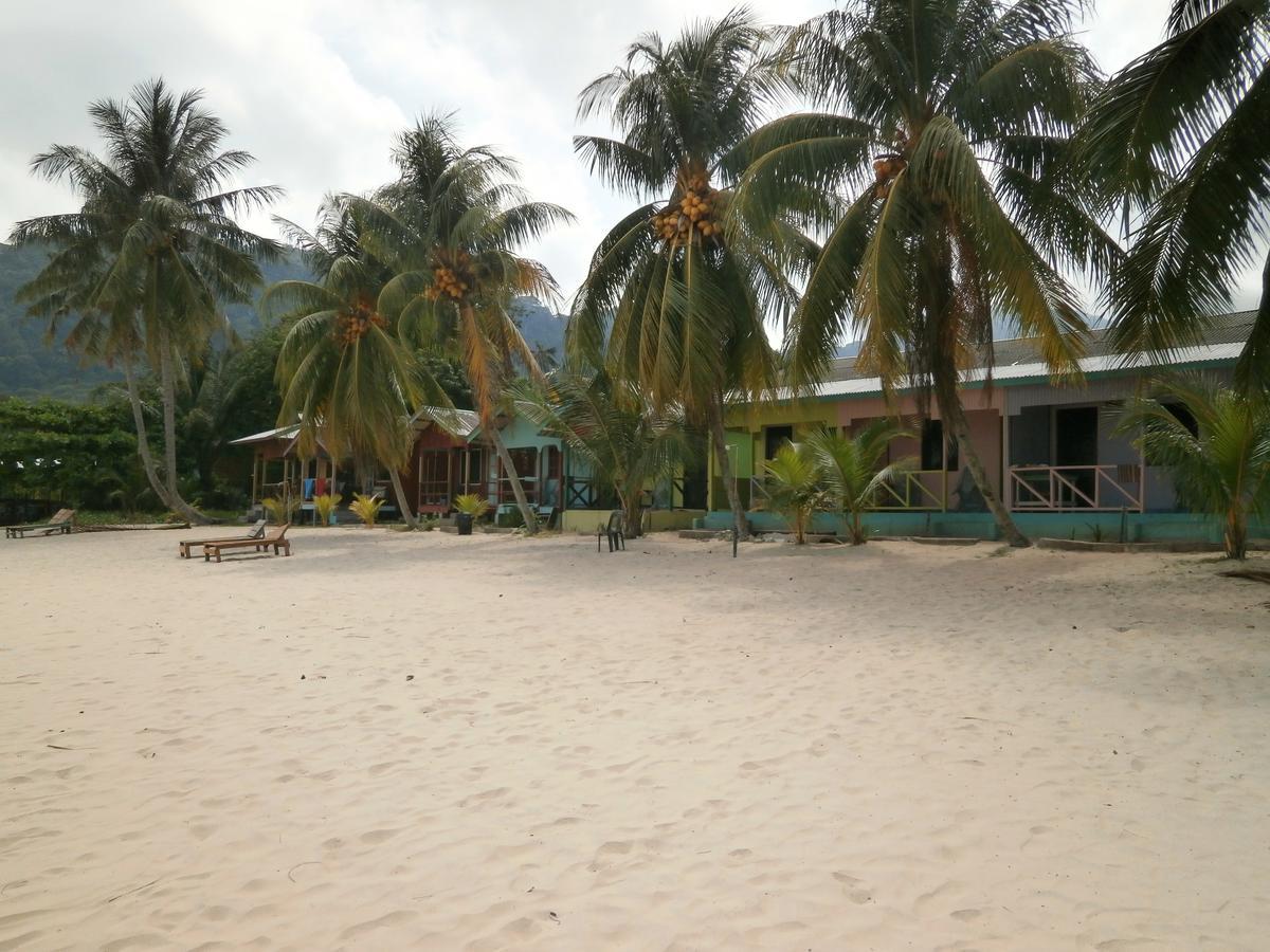 Rainbow Tioman Cottage Kampong Juara المظهر الخارجي الصورة