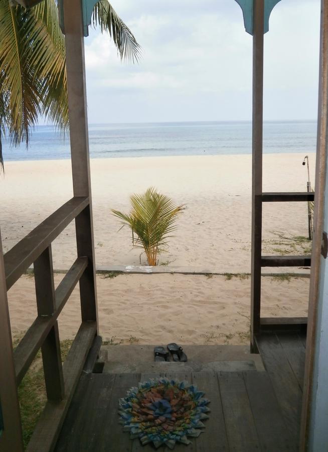 Rainbow Tioman Cottage Kampong Juara المظهر الخارجي الصورة